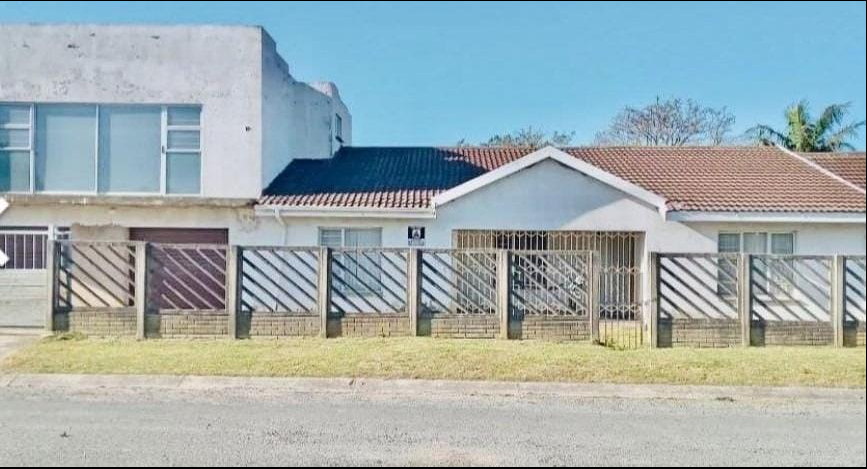 6 Bedroom Property for Sale in Willow Park Eastern Cape